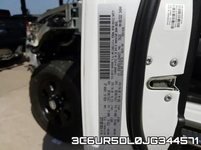 3C6UR5DL0JG344571 фото 2