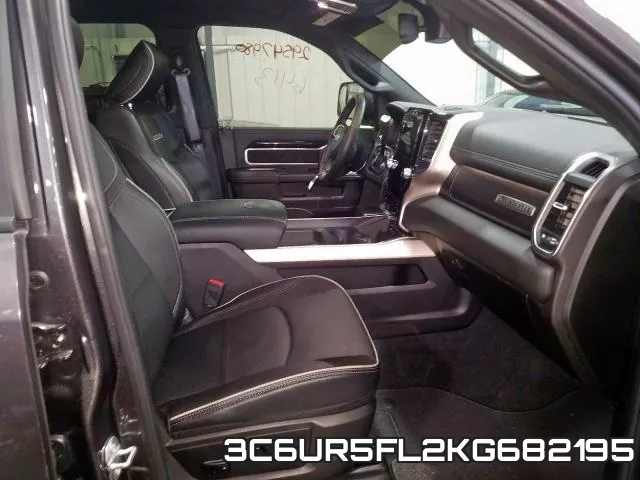 3C6UR5FL2KG682195 фото 6
