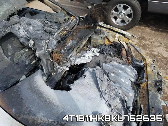 4T1B11HK8KU752635 фото 10