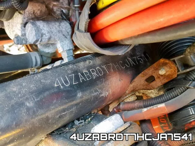 4UZABRDT7HCJA7541 фото 2