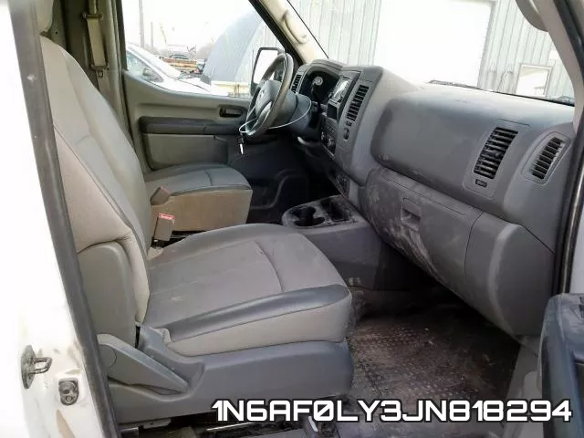 1N6AF0LY3JN818294 фото 6
