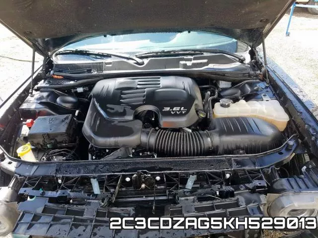 2C3CDZAG5KH529013 фото 8