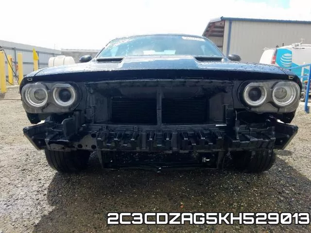 2C3CDZAG5KH529013 фото 10