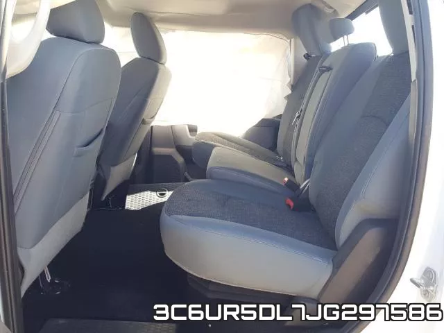 3C6UR5DL7JG297586 фото 7
