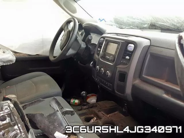 3C6UR5HL4JG340971 фото 6
