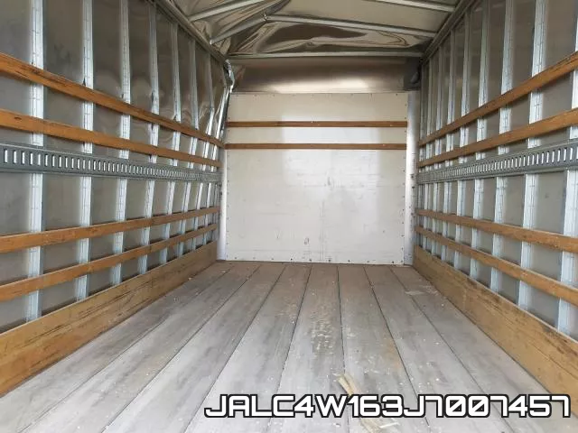JALC4W163J7007457 фото 7