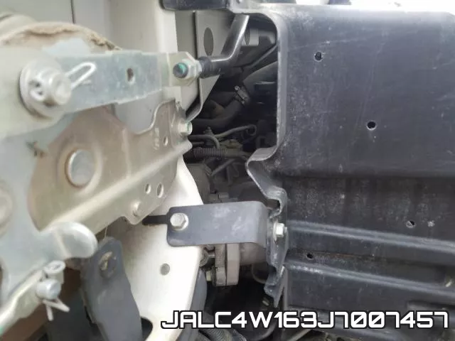 JALC4W163J7007457 фото 8