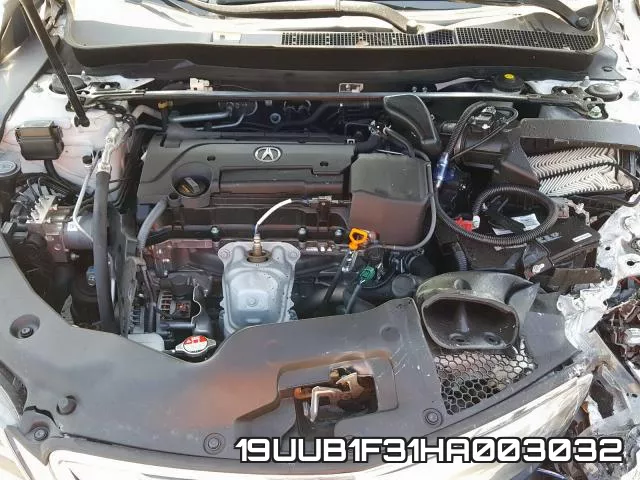 19UUB1F31HA003032 фото 8