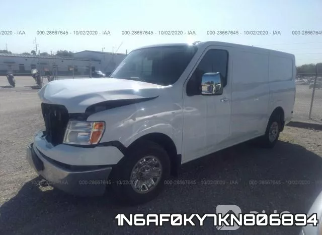 1N6AF0KY7KN806894 фото 3