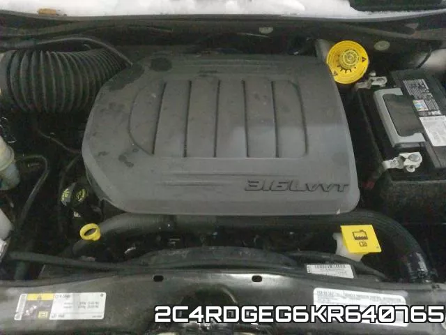 2C4RDGEG6KR640765 фото 8
