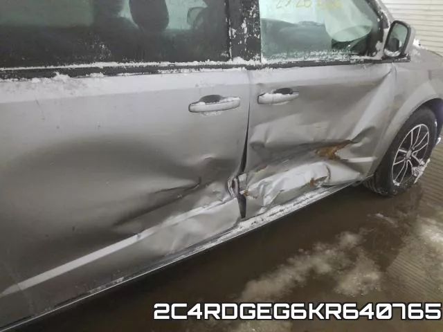 2C4RDGEG6KR640765 фото 10
