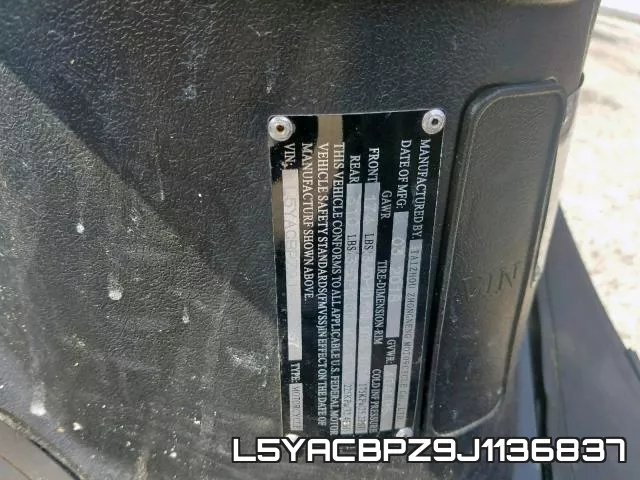 L5YACBPZ9J1136837 фото 2