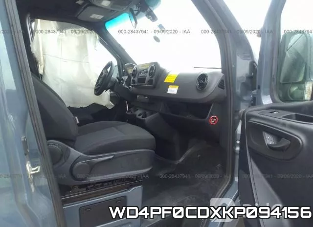 WD4PF0CDXKP094156 фото 6