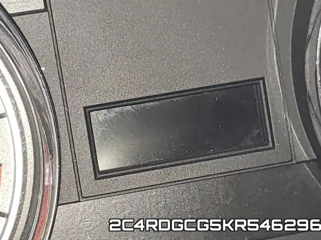 2C4RDGCG5KR546296 фото 9