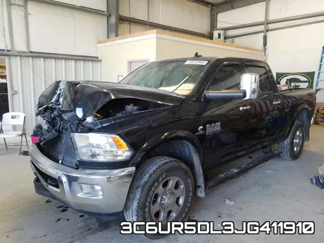 3C6UR5DL3JG411910 фото 3