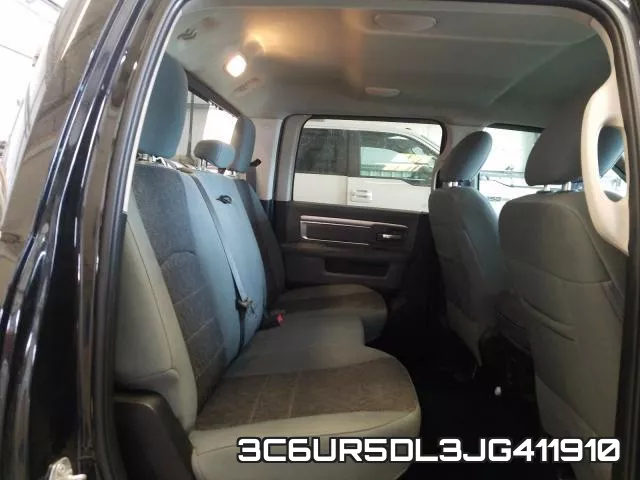 3C6UR5DL3JG411910 фото 7
