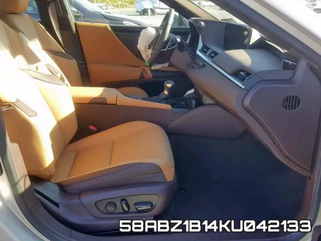 58ABZ1B14KU042133 фото 6