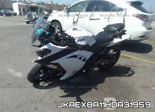 JKAEX8A11HDA31959 фото 3