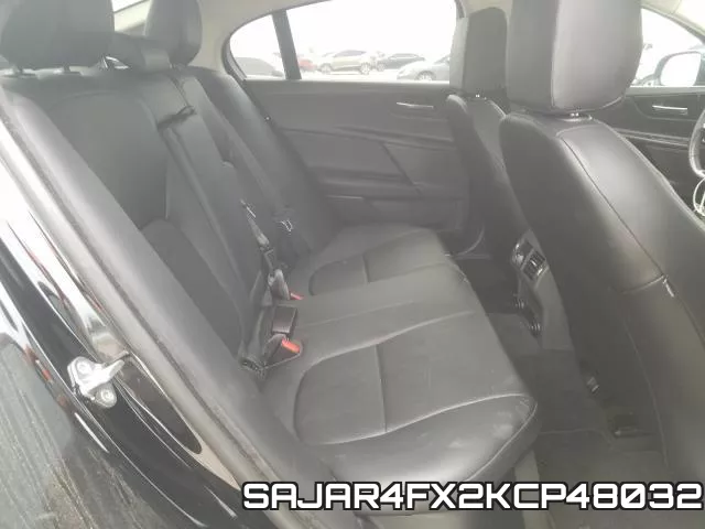 SAJAR4FX2KCP48032 фото 7