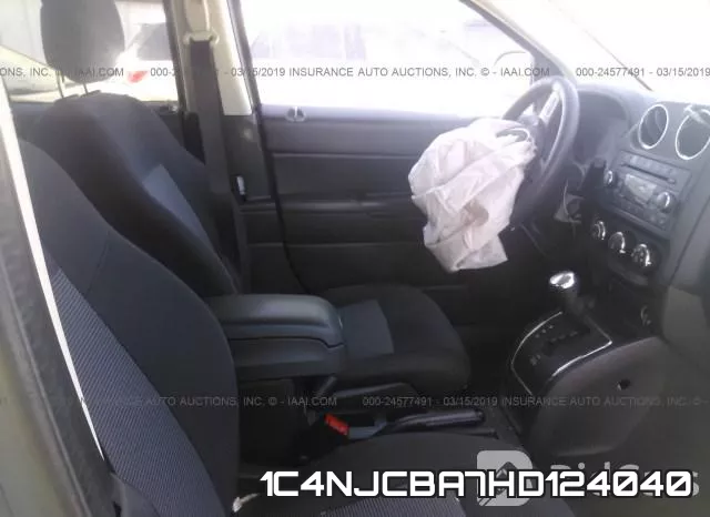 1C4NJCBA7HD124040 фото 6