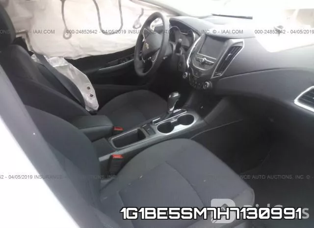 1G1BE5SM7H7130991 фото 6