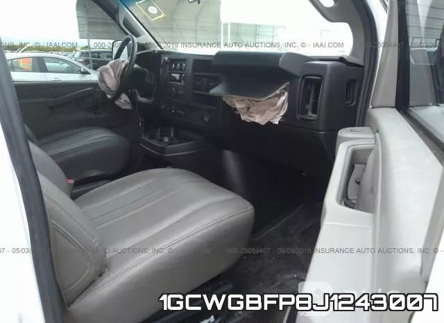 1GCWGBFP8J1243007 фото 6