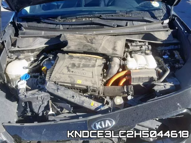 KNDCE3LC2H5044618 фото 8