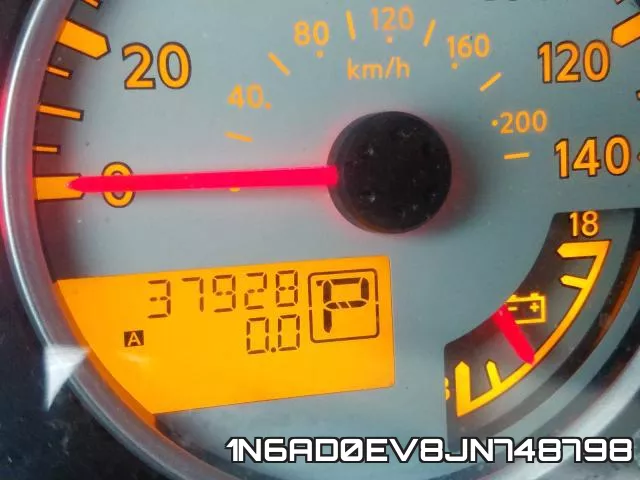 1N6AD0EV8JN748798 фото 9