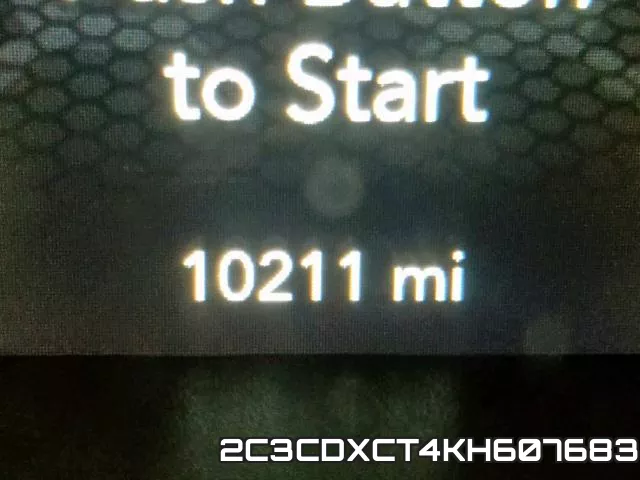 2C3CDXCT4KH607683 фото 9