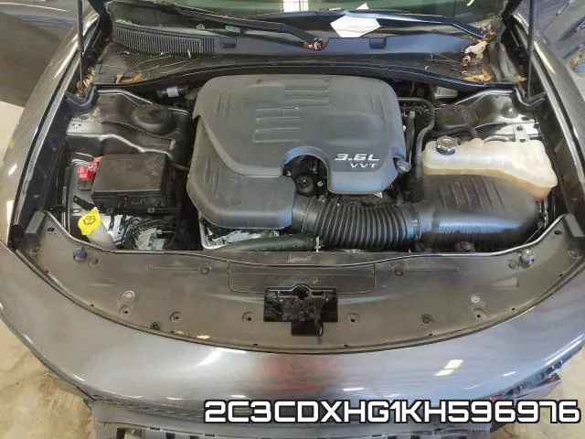 2C3CDXHG1KH596976 фото 8