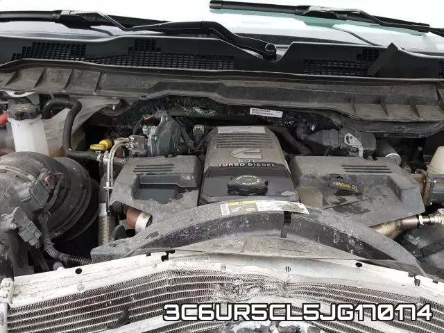 3C6UR5CL5JG170174 фото 8
