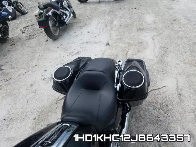 1HD1KHC12JB643357 фото 7