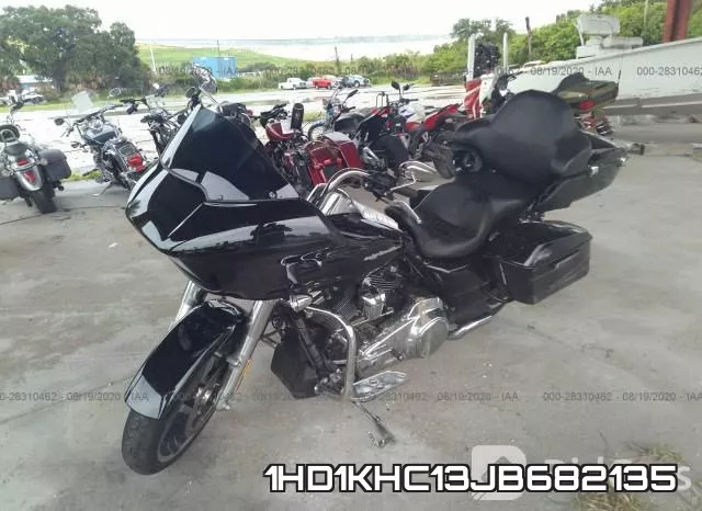 1HD1KHC13JB682135 фото 3