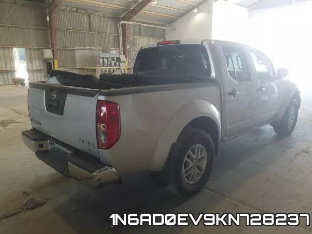 1N6AD0EV9KN728237 фото 5