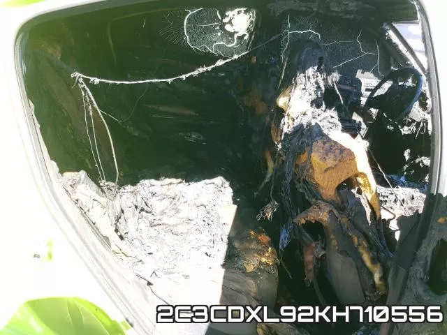 2C3CDXL92KH710556 фото 7