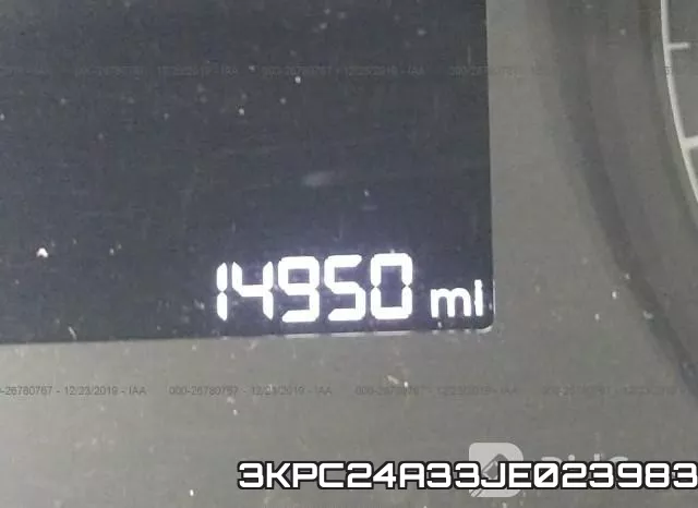 3KPC24A33JE023983 фото 7