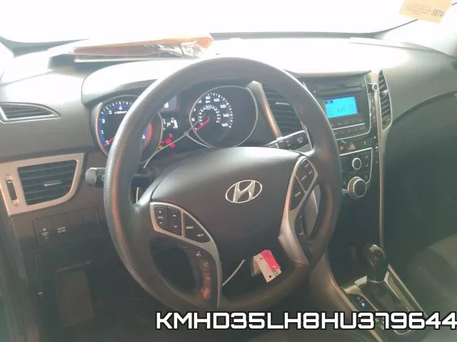 KMHD35LH8HU379644 фото 10