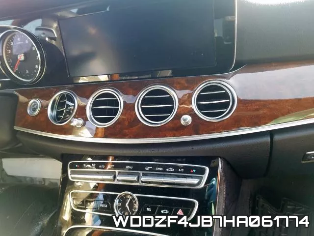 WDDZF4JB7HA061774 фото 10