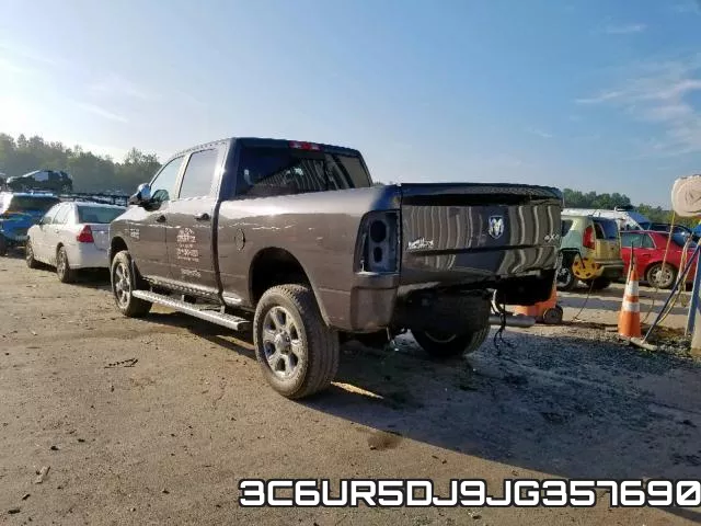 3C6UR5DJ9JG357690 фото 4