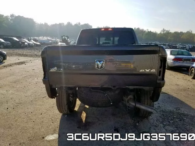 3C6UR5DJ9JG357690 фото 10