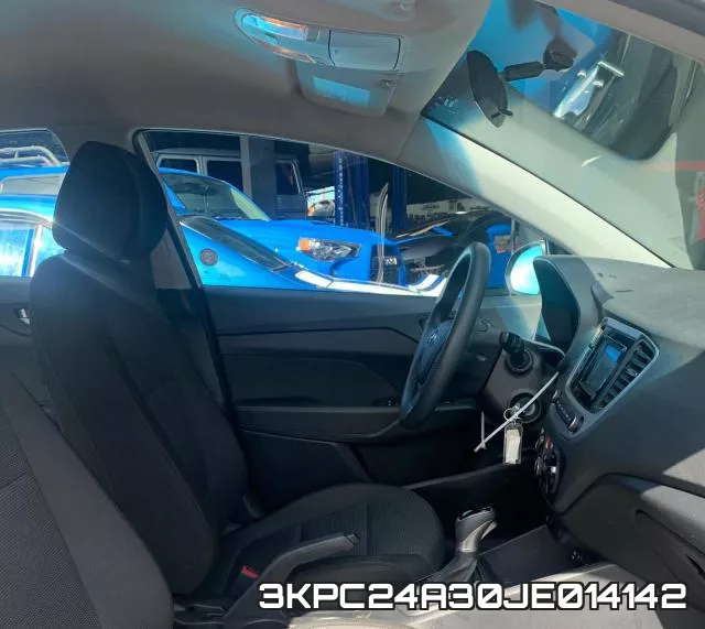 3KPC24A30JE014142 фото 6