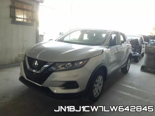 JN1BJ1CW7LW642845 фото 3