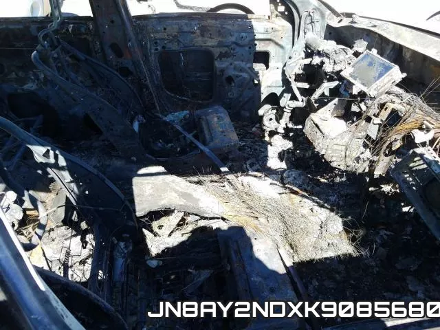 JN8AY2NDXK9085680 фото 6