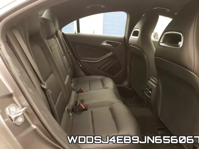 WDDSJ4EB9JN656067 фото 6
