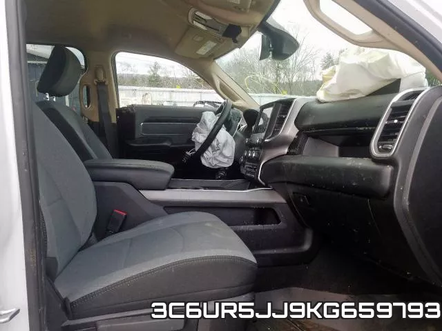 3C6UR5JJ9KG659793 фото 6