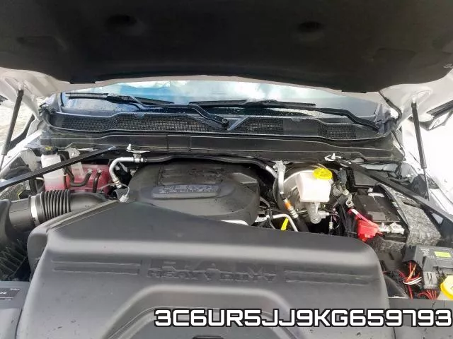 3C6UR5JJ9KG659793 фото 8