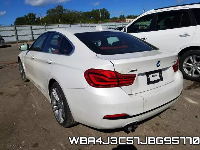 WBA4J3C57JBG95770 фото 4