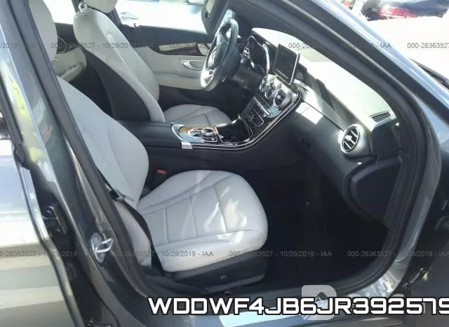 WDDWF4JB6JR392579 фото 6