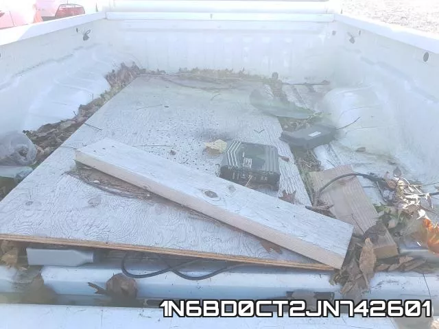1N6BD0CT2JN742601 фото 7