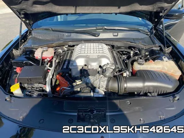 2C3CDXL95KH540645 фото 8